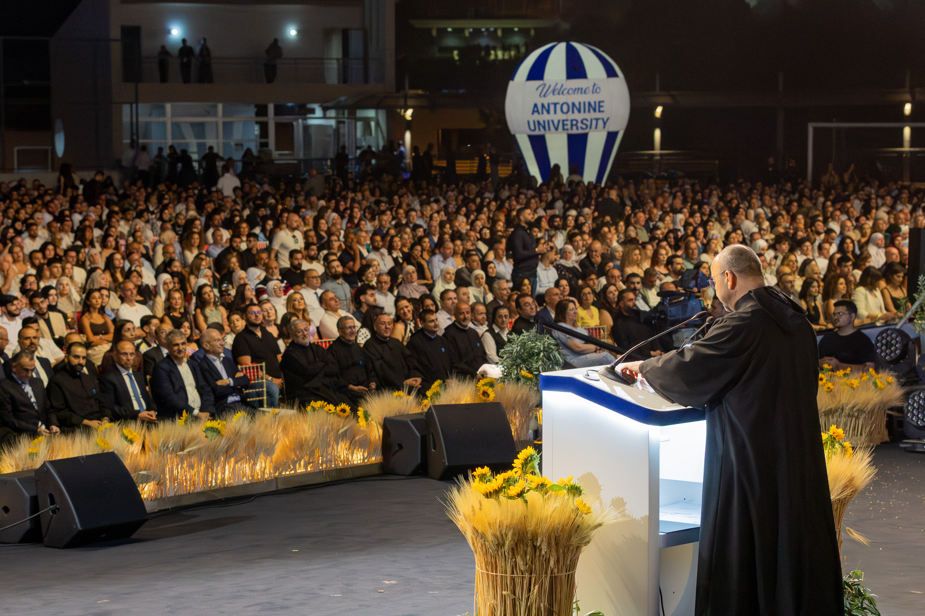 /Gallery/EnglishWebsite/News/Commencement2026/216.JPG
