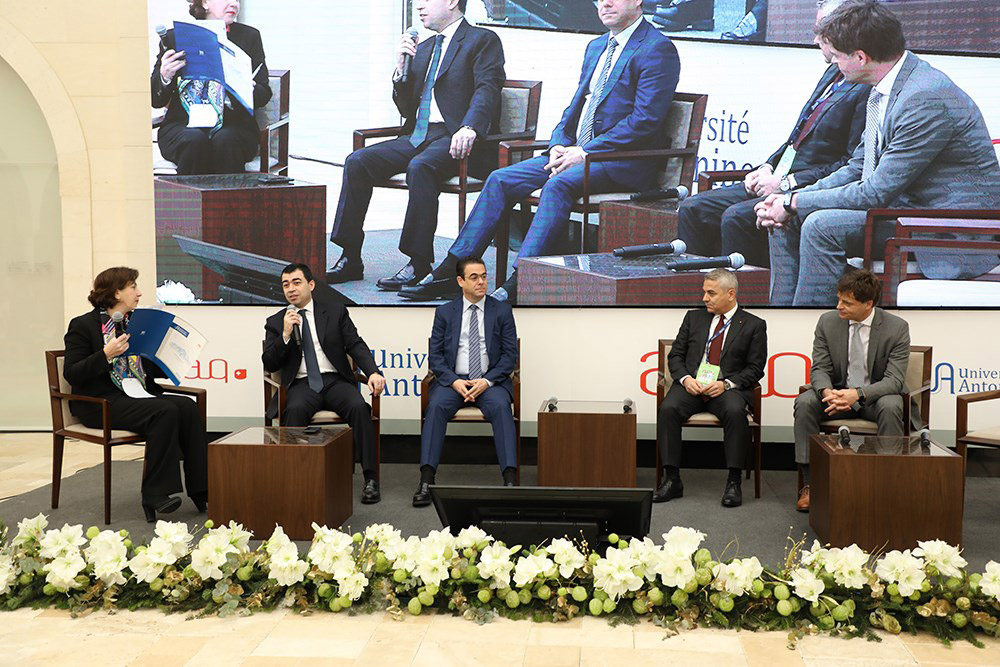 /Gallery/EnglishWebsite/News/SmartBeirutSummit-SBS18/smart-beirut-summit-sbs18-4.jpg