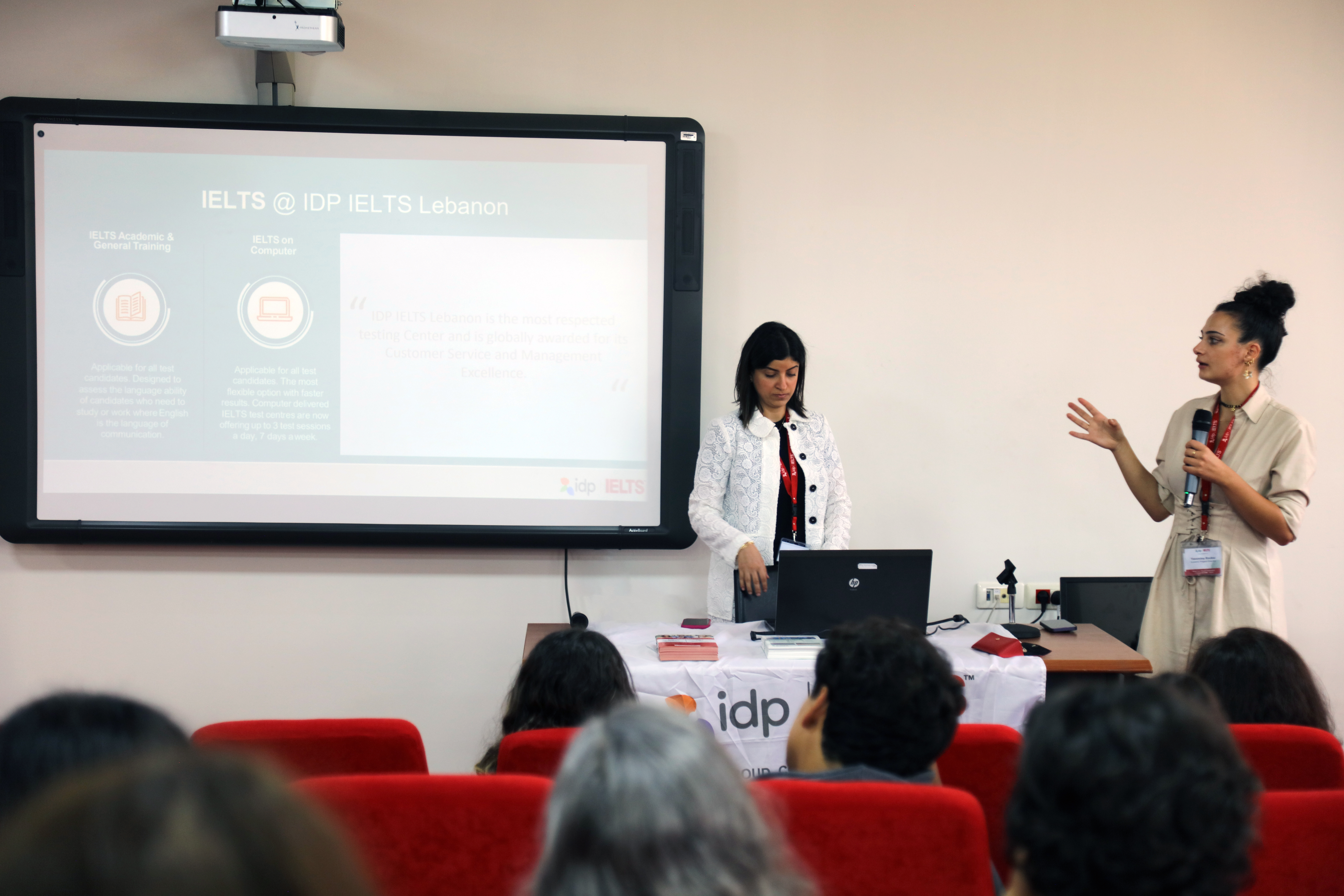 /Gallery/EnglishWebsite/News/launching-the-idp-ielts-at-ua/4.JPG