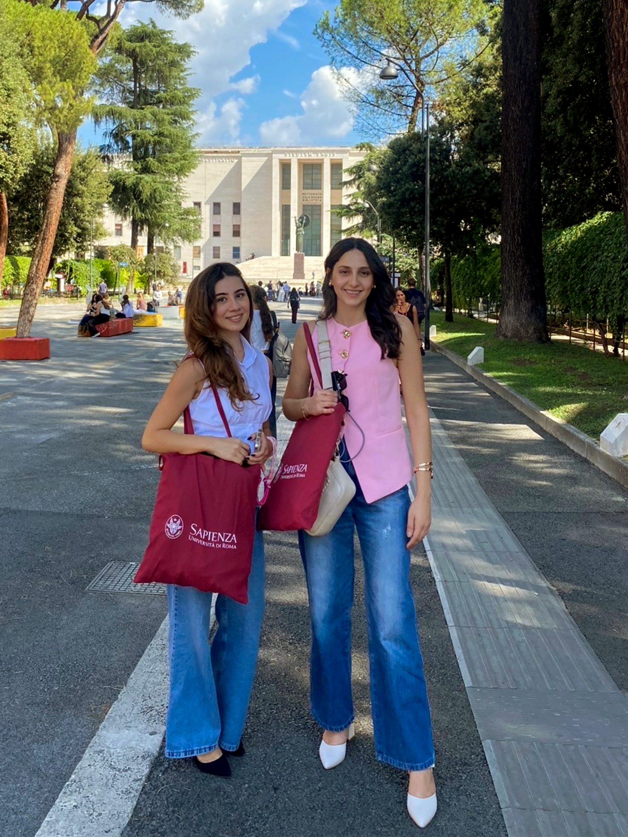 /Gallery/EnglishWebsite/News/oir-erasmus-study-mobility-lana-and-lea/lana-lea-1.jpg