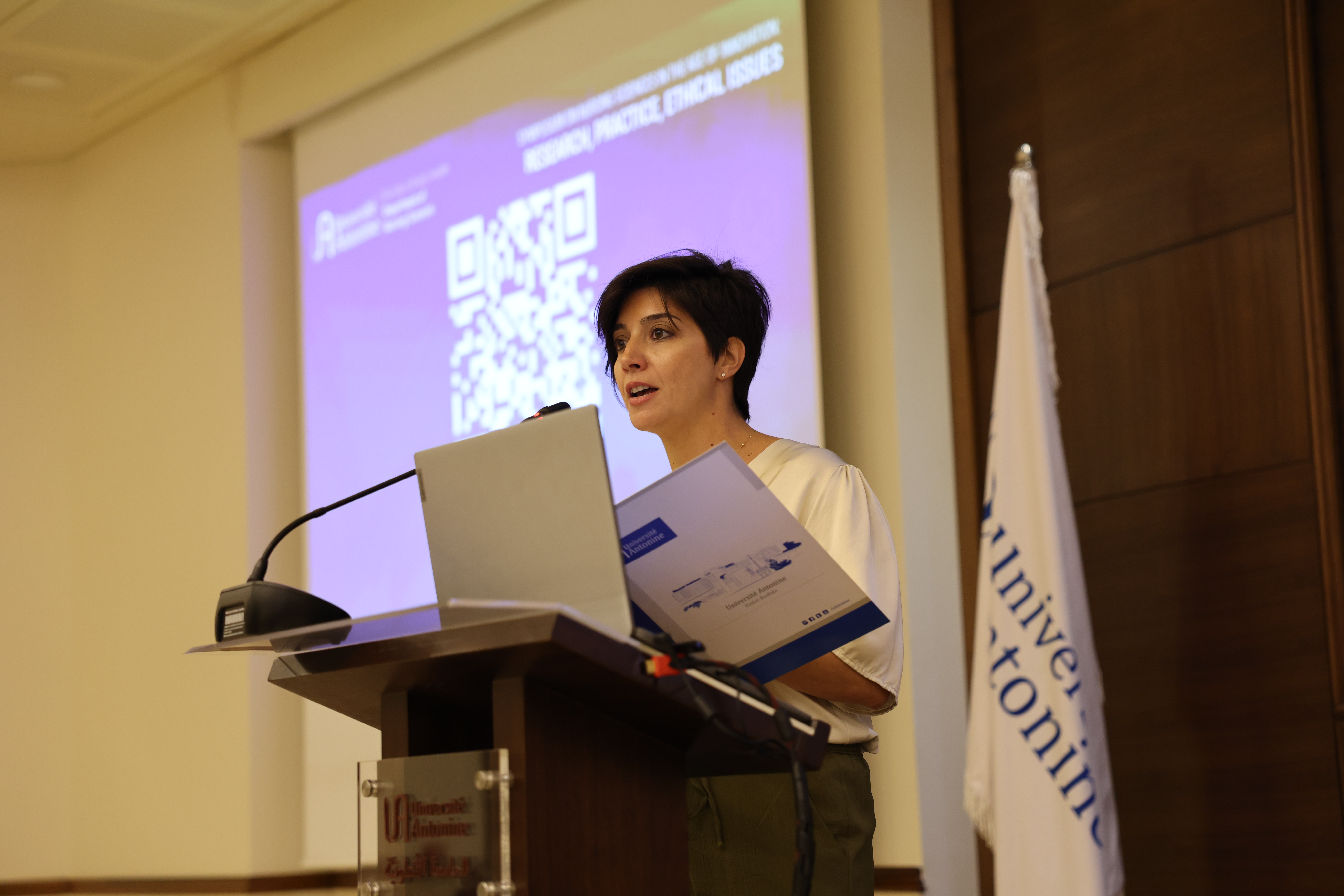 /Gallery/EnglishWebsite/News/symposiumnursing/14.JPG