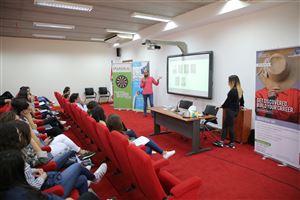 /Gallery/Events/AzadeaRecruitmentDay/MICH0048.JPG