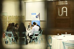 /Gallery/Events/LUNCH_WITH_DR.WALID_YAZIGI/SIZZ1957.jpg