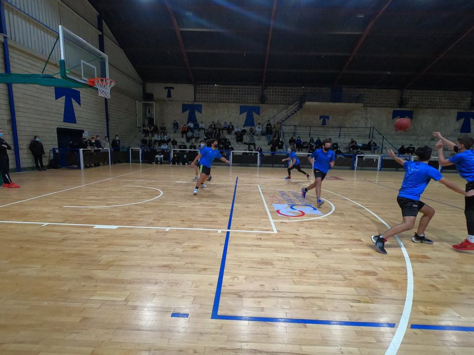 /Gallery/mainwebsitephotos/eventtest/BasketballClinic/8-ua-cce-basketball-clinic-seminar.jpg