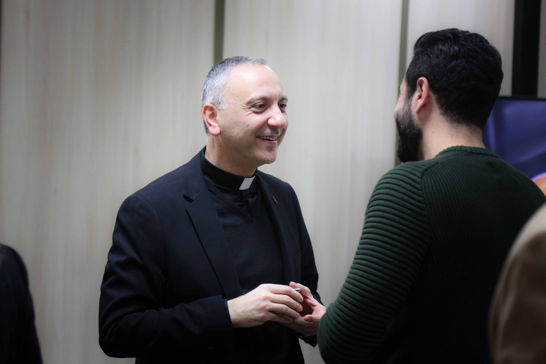 /Gallery/mainwebsitephotos/eventtest/CoffeewiththeRector/3.jpg